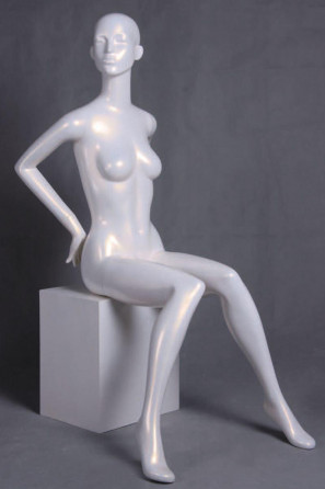 Manacanh Nữ 015 - Nhựa Trắng - Ngồi dạng 2 chân khép đùi